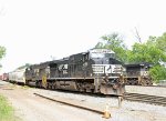 NS 4359 & 1825 lead train P80 through the yard